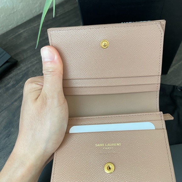 Ysl wallet 💕 - Picture 7 of 14